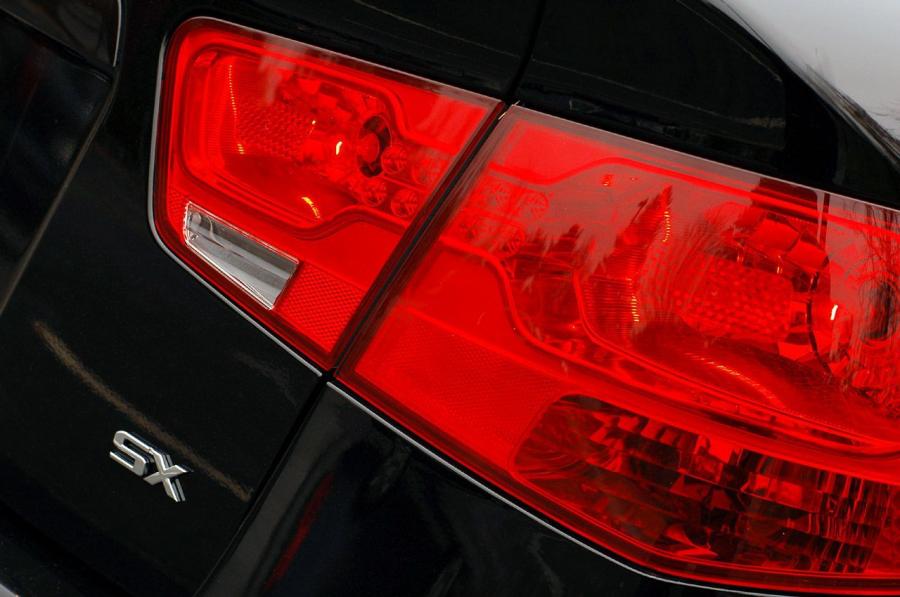  Kia Forte SX 2010 года  (фото 39 из 48)